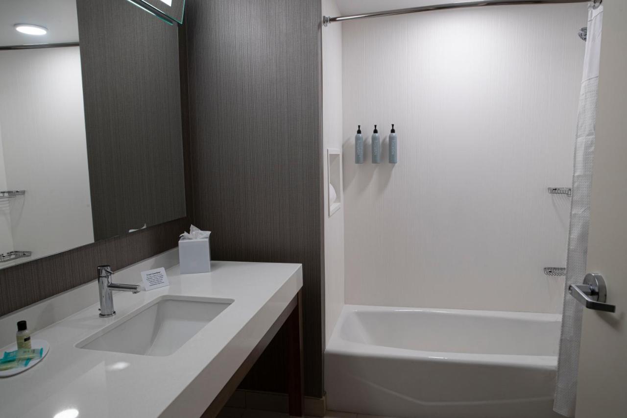 Courtyard By Marriott Nanaimo Hotel Luaran gambar