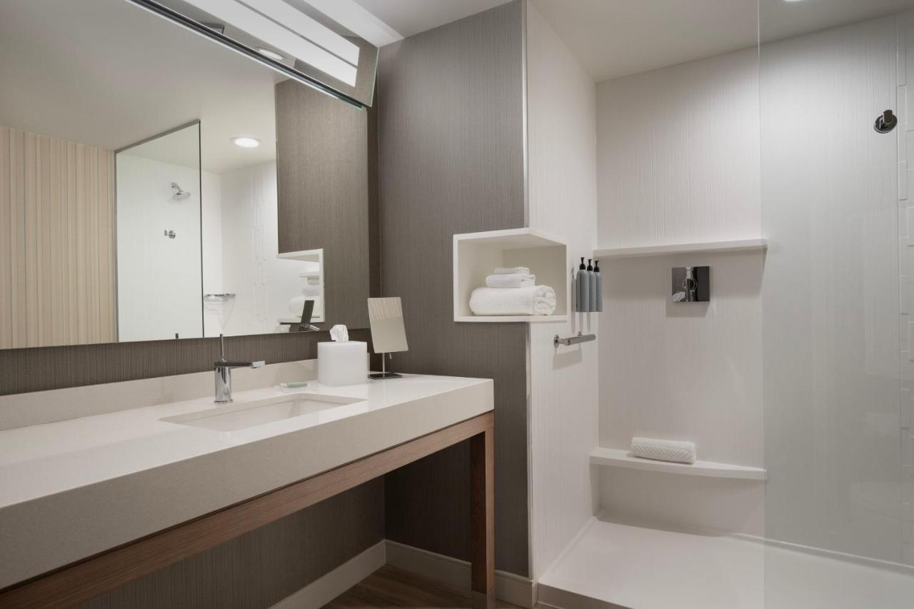 Courtyard By Marriott Nanaimo Hotel Luaran gambar